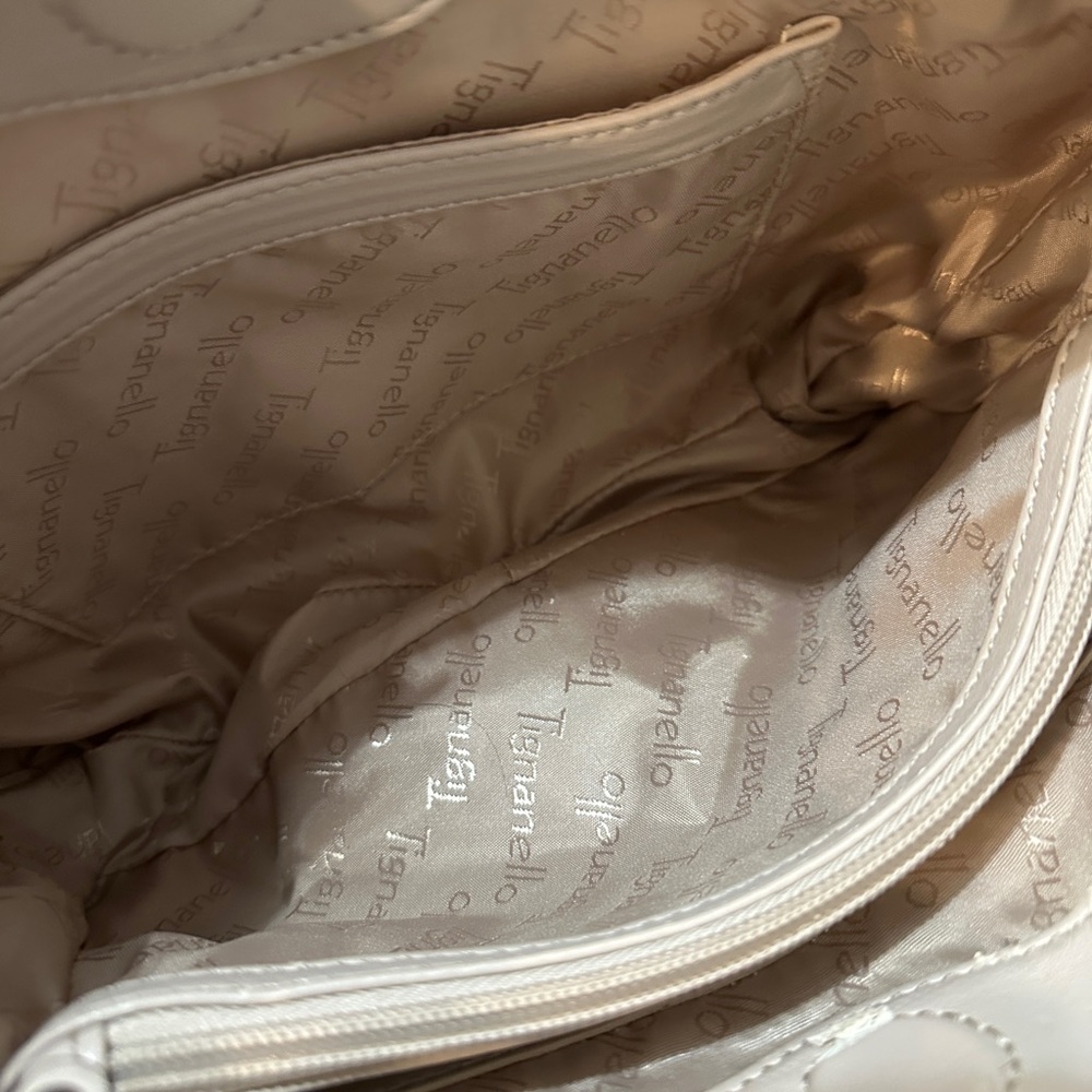 Tignanello Cream Leather Handbag - shoulder or crossbody - Picture 5 of 9